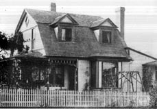 Picture of 43 East Washington Street circa 1900